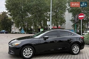 Седан Mazda 3 2017 в Києві