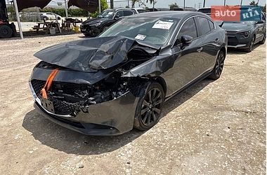 Седан Mazda 3 2025 в Полтаві