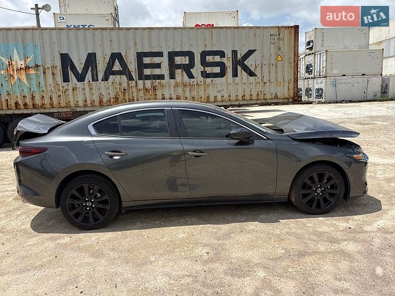 Седан Mazda 3 2025 в Полтаві