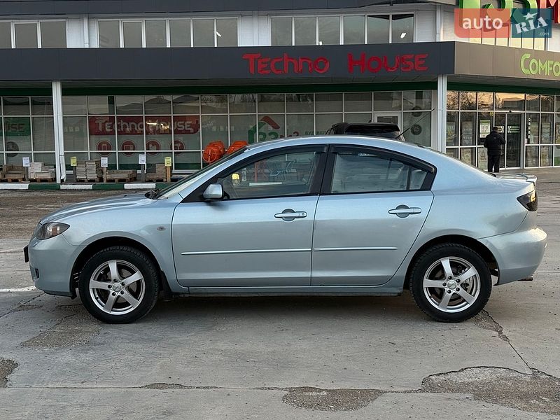 Седан Mazda 3 2007 в Первомайске