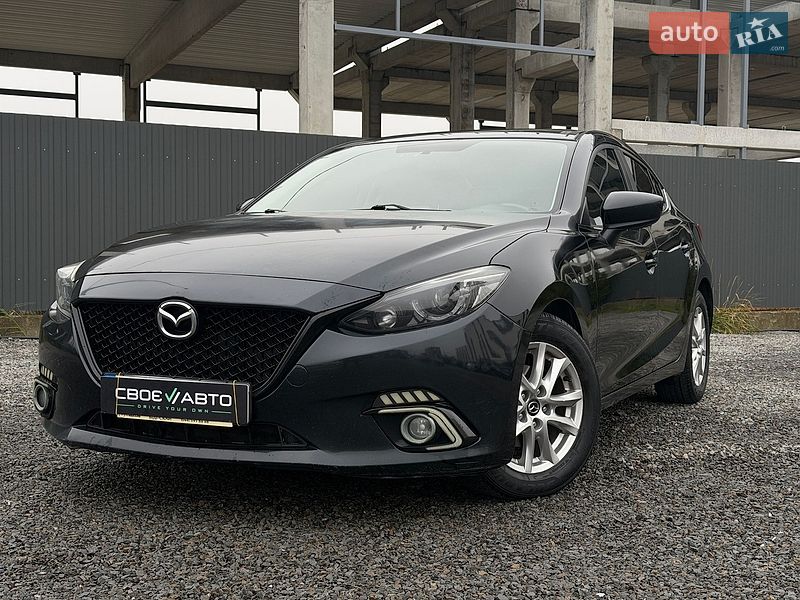 Седан Mazda 3 2014 в Львове