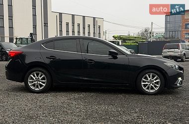 Седан Mazda 3 2014 в Львове