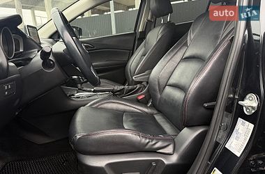 Седан Mazda 3 2014 в Львове