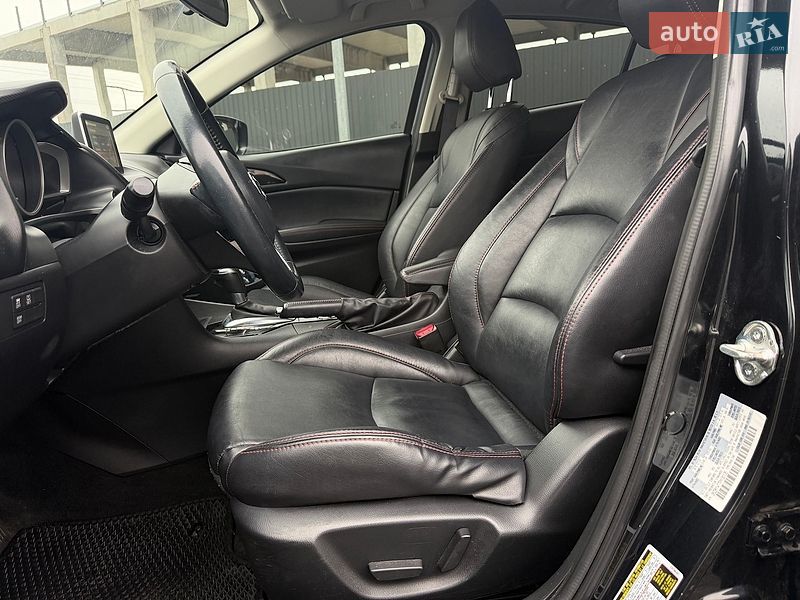 Седан Mazda 3 2014 в Львове