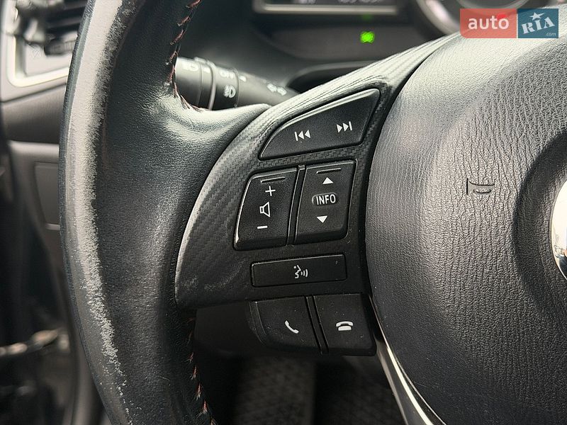 Седан Mazda 3 2014 в Львове