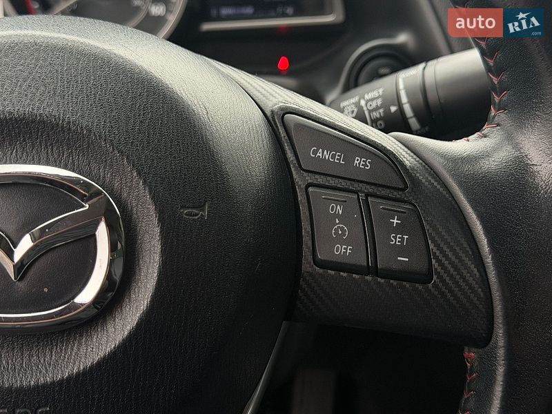 Седан Mazda 3 2014 в Львове
