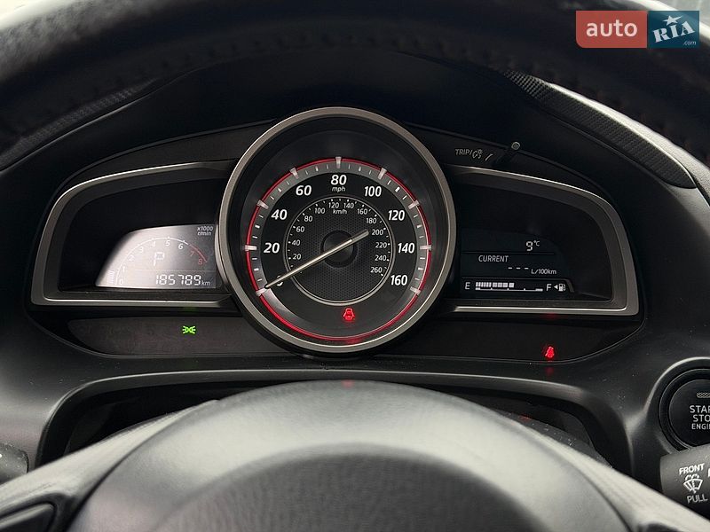 Седан Mazda 3 2014 в Львове