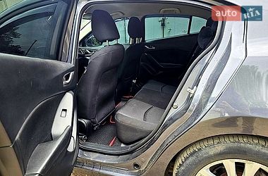 Седан Mazda 3 2016 в Одесі