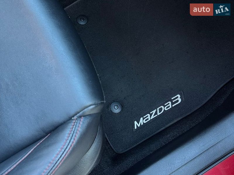 Седан Mazda 3 2014 в Стрые