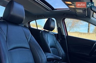 Седан Mazda 3 2014 в Стрые