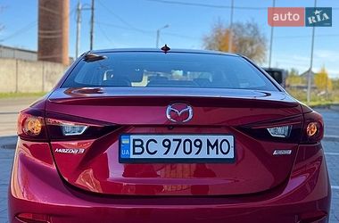 Седан Mazda 3 2014 в Стрые