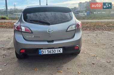 Хэтчбек Mazda 3 2009 в Полтаве