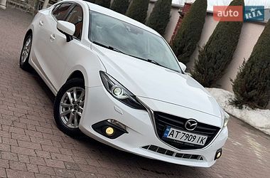 Седан Mazda 3 2014 в Стрые
