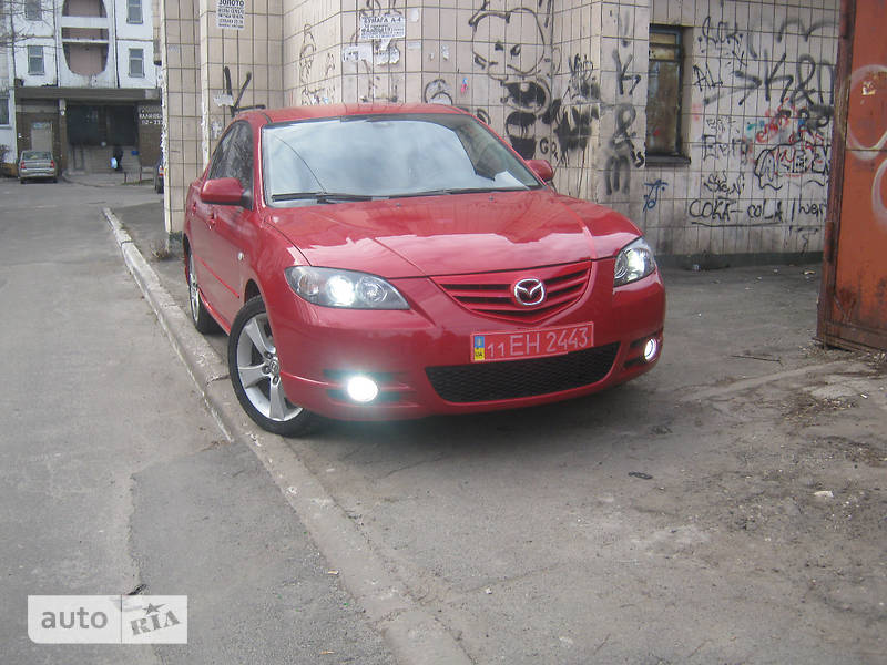 Седан Mazda 3 2005 в Киеве