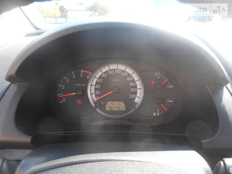 Мінівен Mazda 5 2006 в Снятині