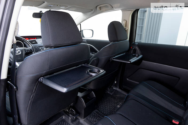 Мінівен Mazda 5 2012 в Луцьку