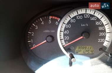 Минивэн Mazda 5 2006 в Иршаве