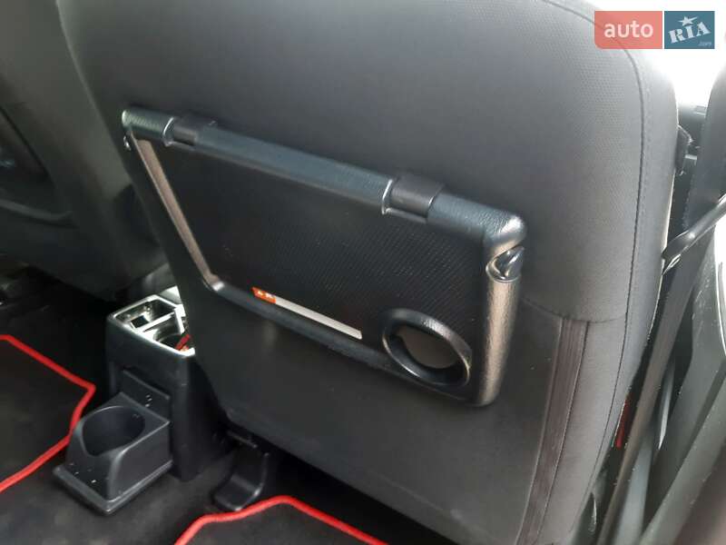 Минивэн Mazda 5 2007 в Ивано-Франковске