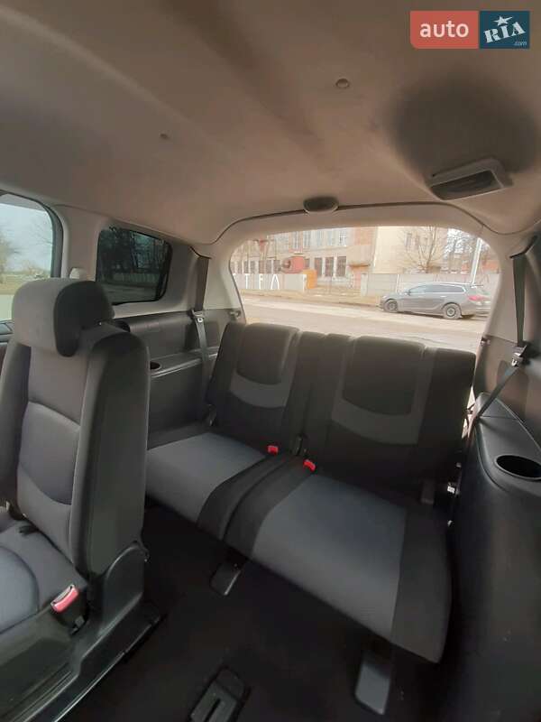Минивэн Mazda 5 2007 в Ивано-Франковске