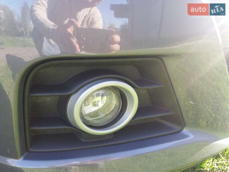 Минивэн Mazda 5 2009 в Перемышлянах