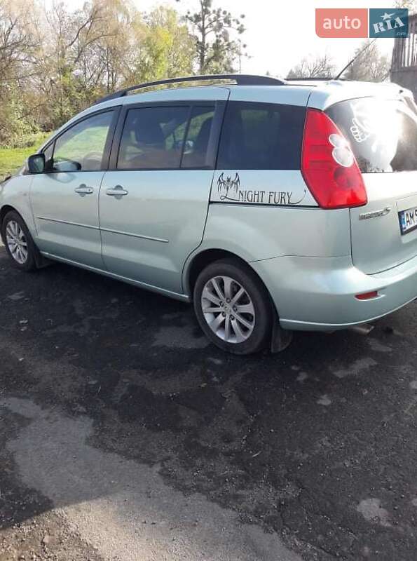 Минивэн Mazda 5 2006 в Житомире
