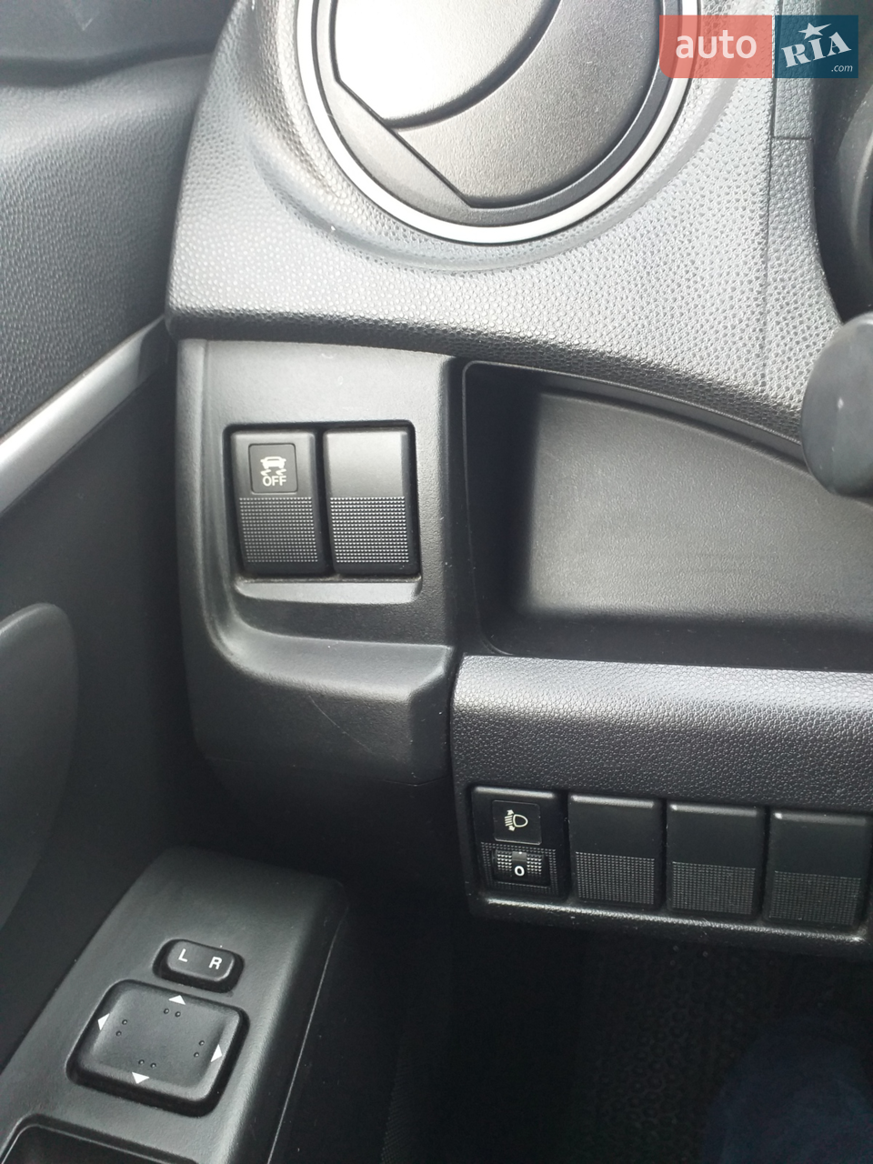 2012 Mazda 5 - мініатюра 21