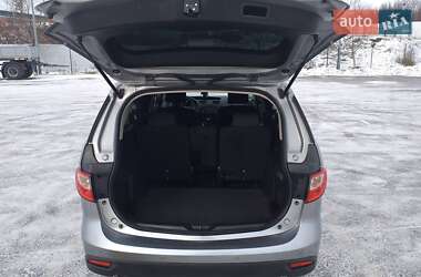 Минивэн Mazda 5 2012 в 