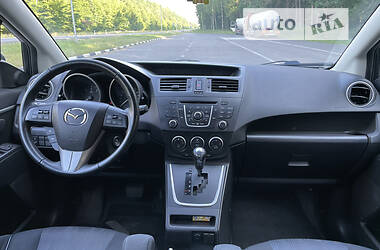 Минивэн Mazda 5 2011 в Луцке