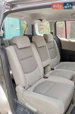 Мінівен Mazda 5 2006 в Лозовій