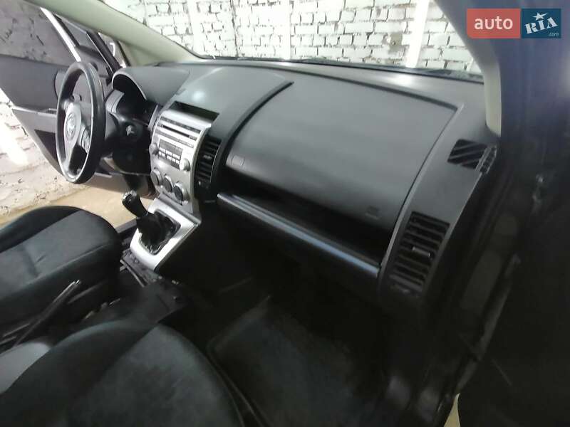 Минивэн Mazda 5 2008 в Хусте