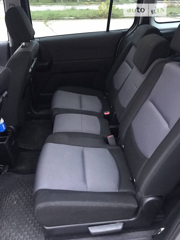 Минивэн Mazda 5 2006 в Овруче