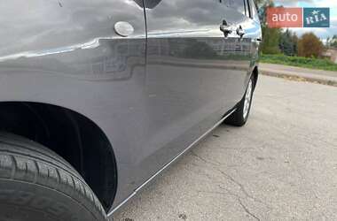 Минивэн Mazda 5 2009 в 