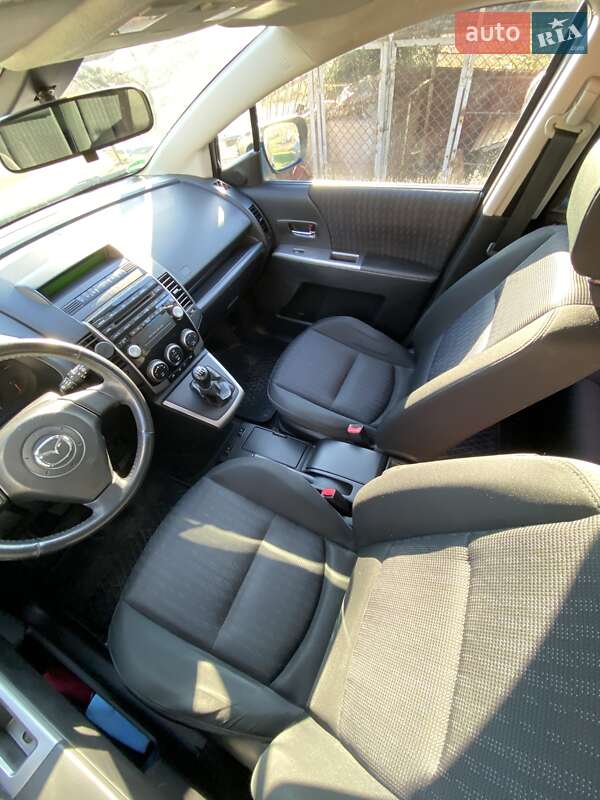 Мінівен Mazda 5 2009 в Новояворівську