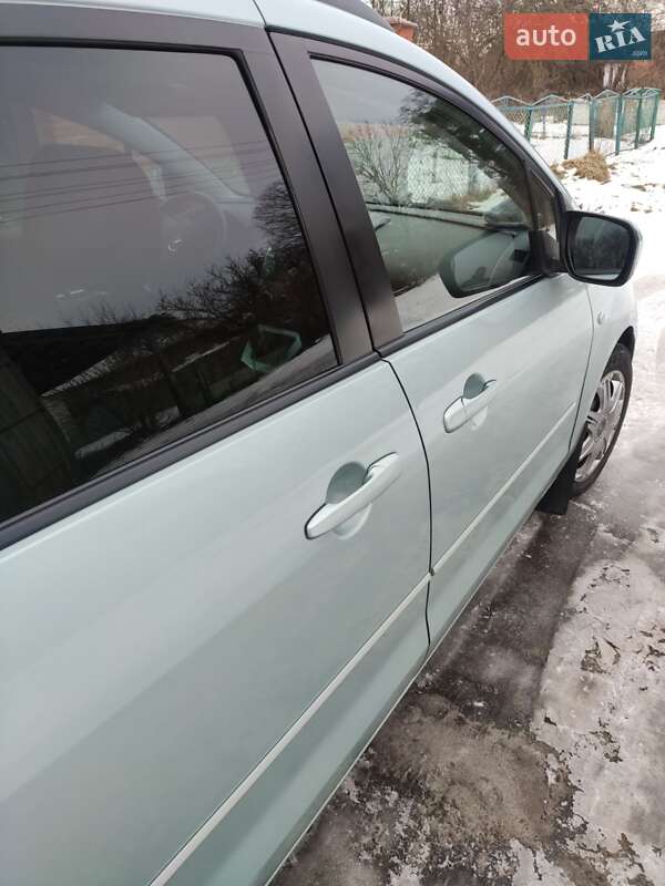 Минивэн Mazda 5 2006 в Житомире