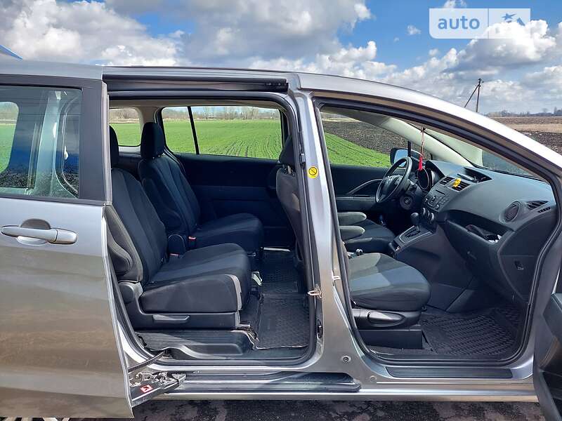 Минивэн Mazda 5 2014 в Ровно