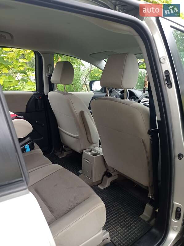 Минивэн Mazda 5 2007 в Ровно