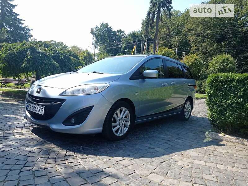 Mazda 5 2011