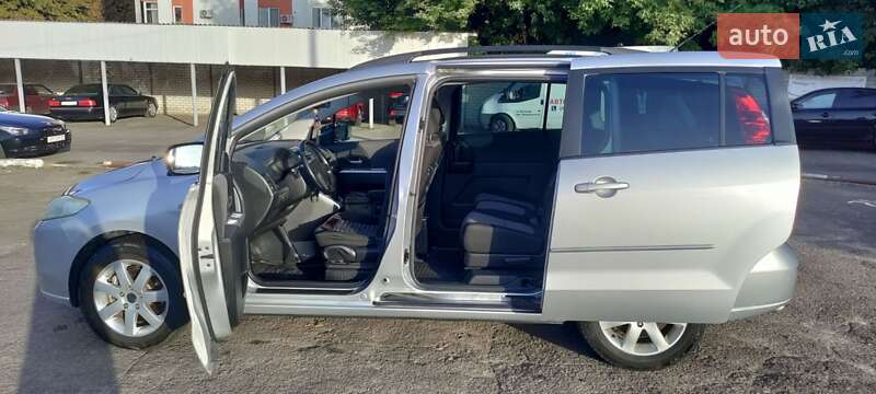 Мінівен Mazda 5 2005 в Житомирі