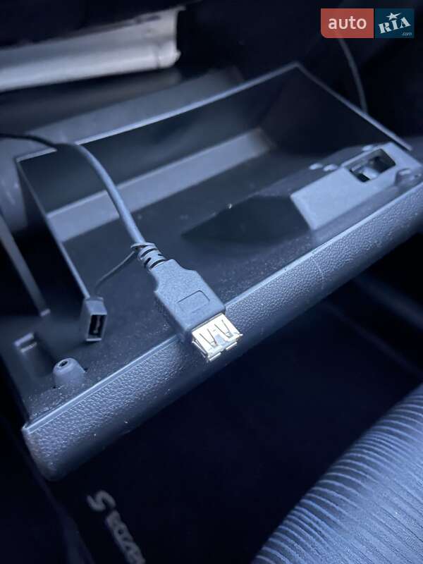 Минивэн Mazda 5 2012 в Харькове