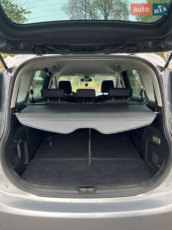 Минивэн Mazda 5 2010 в Черновцах