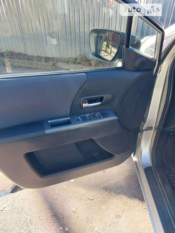 Мінівен Mazda 5 2007 в Мукачевому