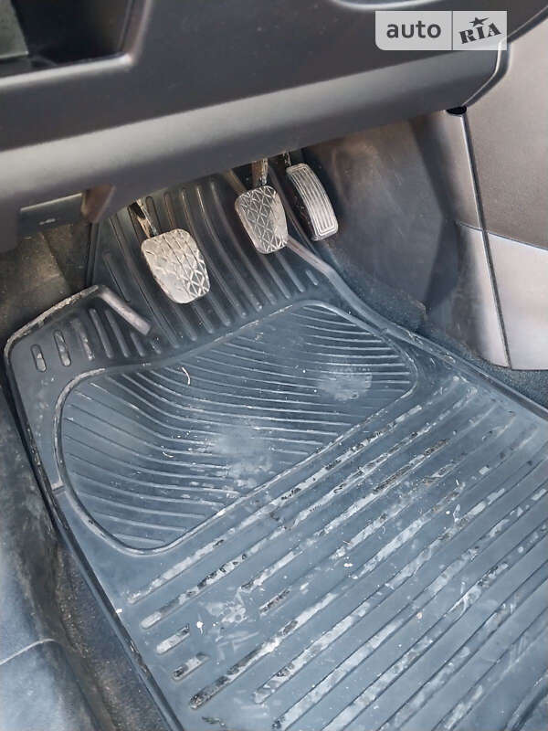 Мінівен Mazda 5 2007 в Мукачевому