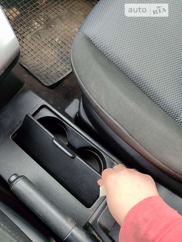 Минивэн Mazda 5 2006 в Каменке-Бугской фото 14 Минивэн Mazda 5 2006 в Каменке-Бугской