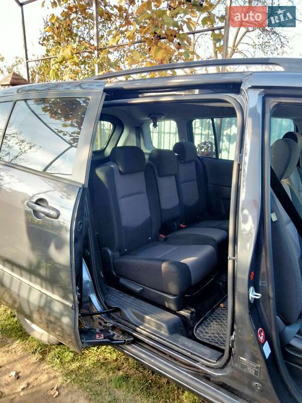Мінівен Mazda 5 2005 в Львові