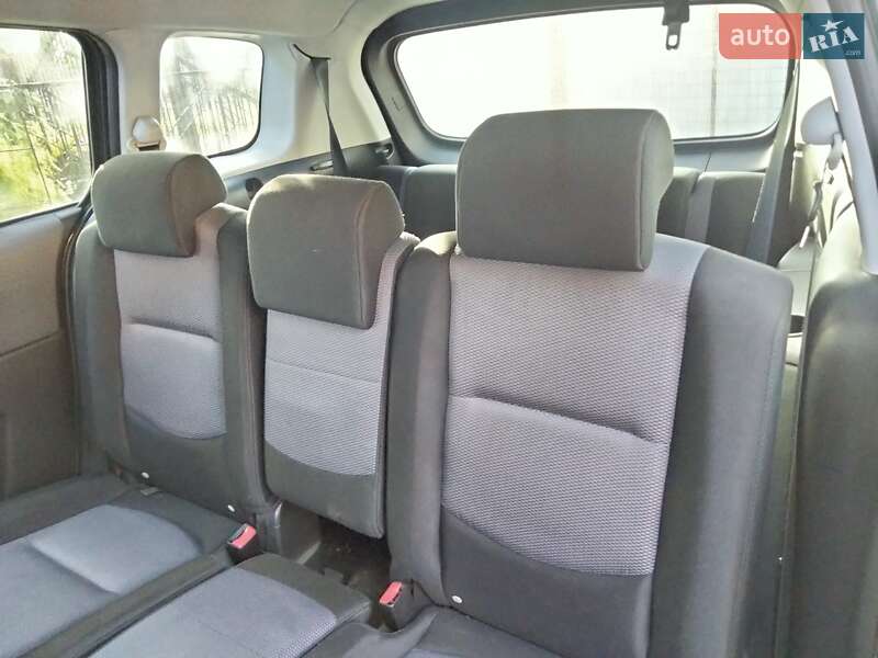 Мінівен Mazda 5 2005 в Львові