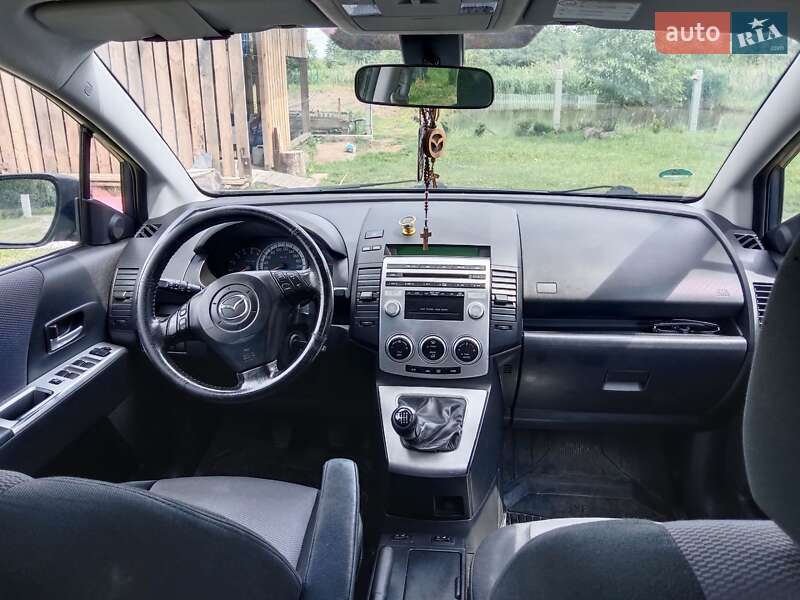 Минивэн Mazda 5 2007 в Рава-Русской