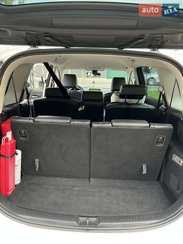 Минивэн Mazda 5 2009 в Коломые