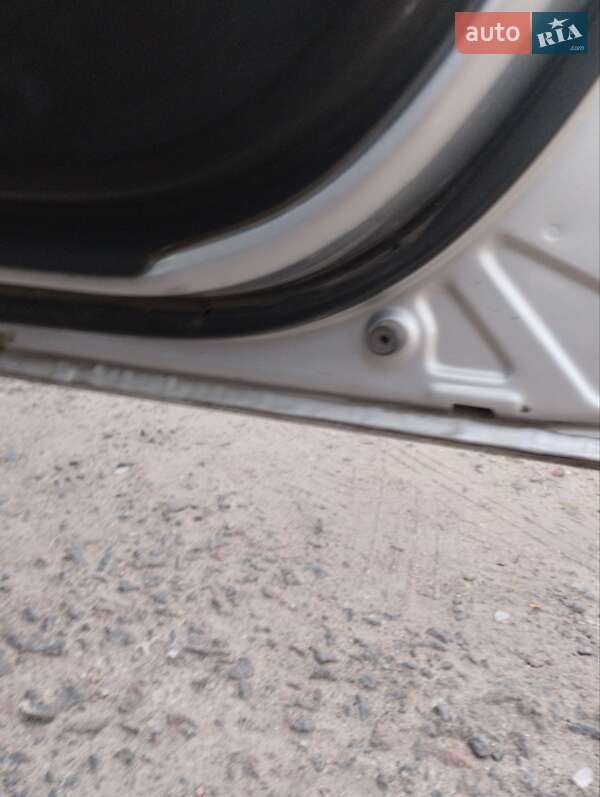 Минивэн Mazda 5 2005 в Вознесенске