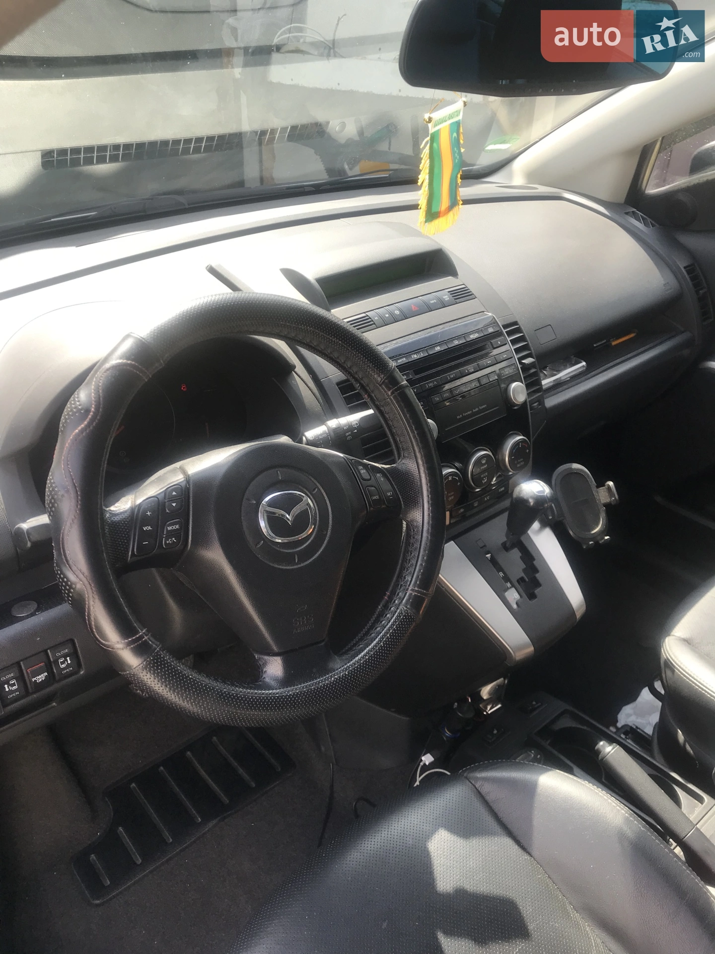 2010 Mazda 5 - мініатюра 8