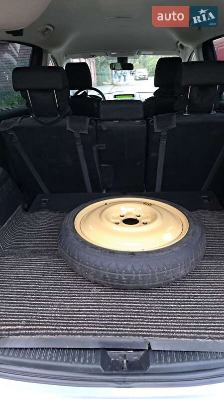 Минивэн Mazda 5 2008 в Черновцах фото 5 Минивэн Mazda 5 2008 в Черновцах